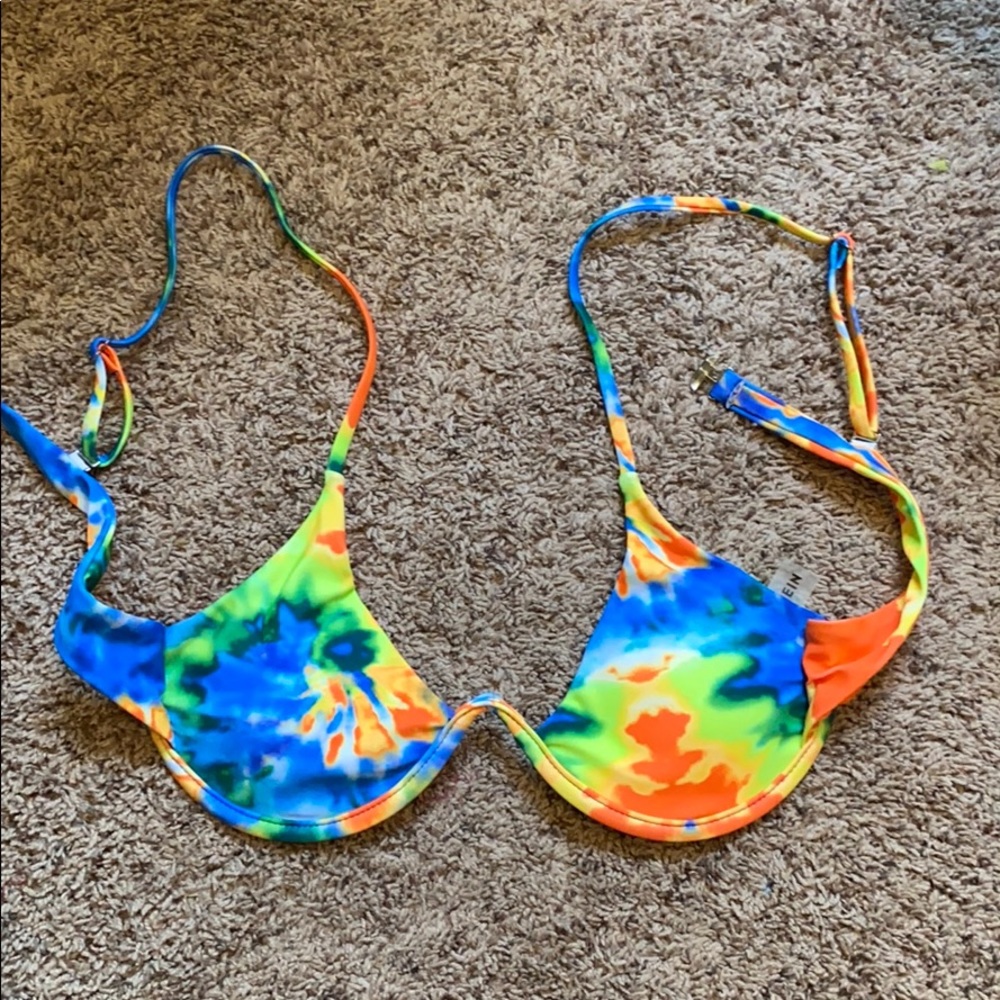 SHEIN underwire bikini top